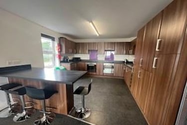1 bed flat, 2 - 4 Plymbridge Lane  (FA), Crownhill, Plymouth, PL68DE - Image 7